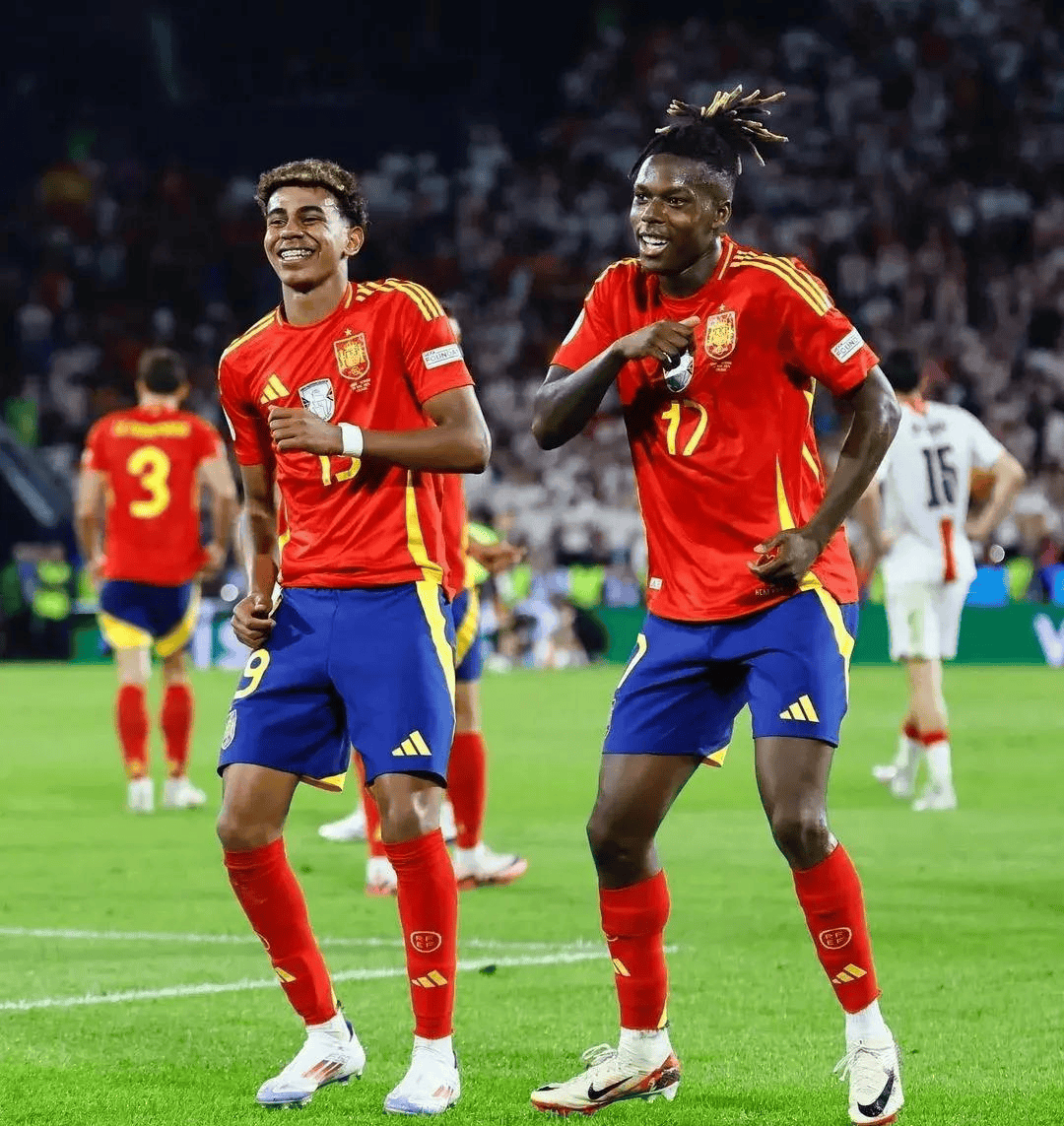 开云足球直播-冰岛战胜塞浦路斯，欧洲杯预选赛上演绝佳对决