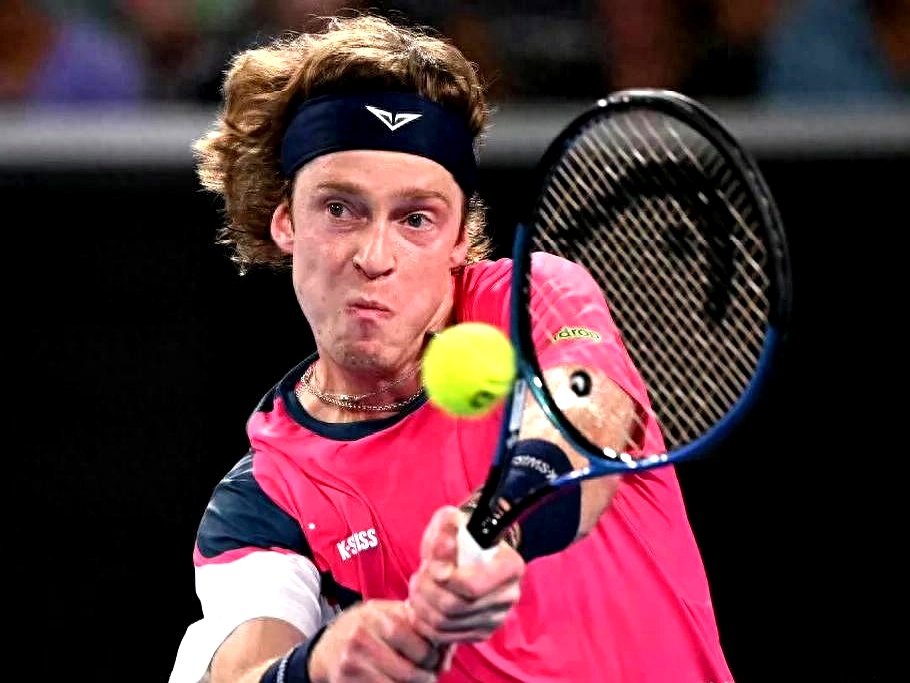 意大利惨遭逆转，遗憾无缘晋级