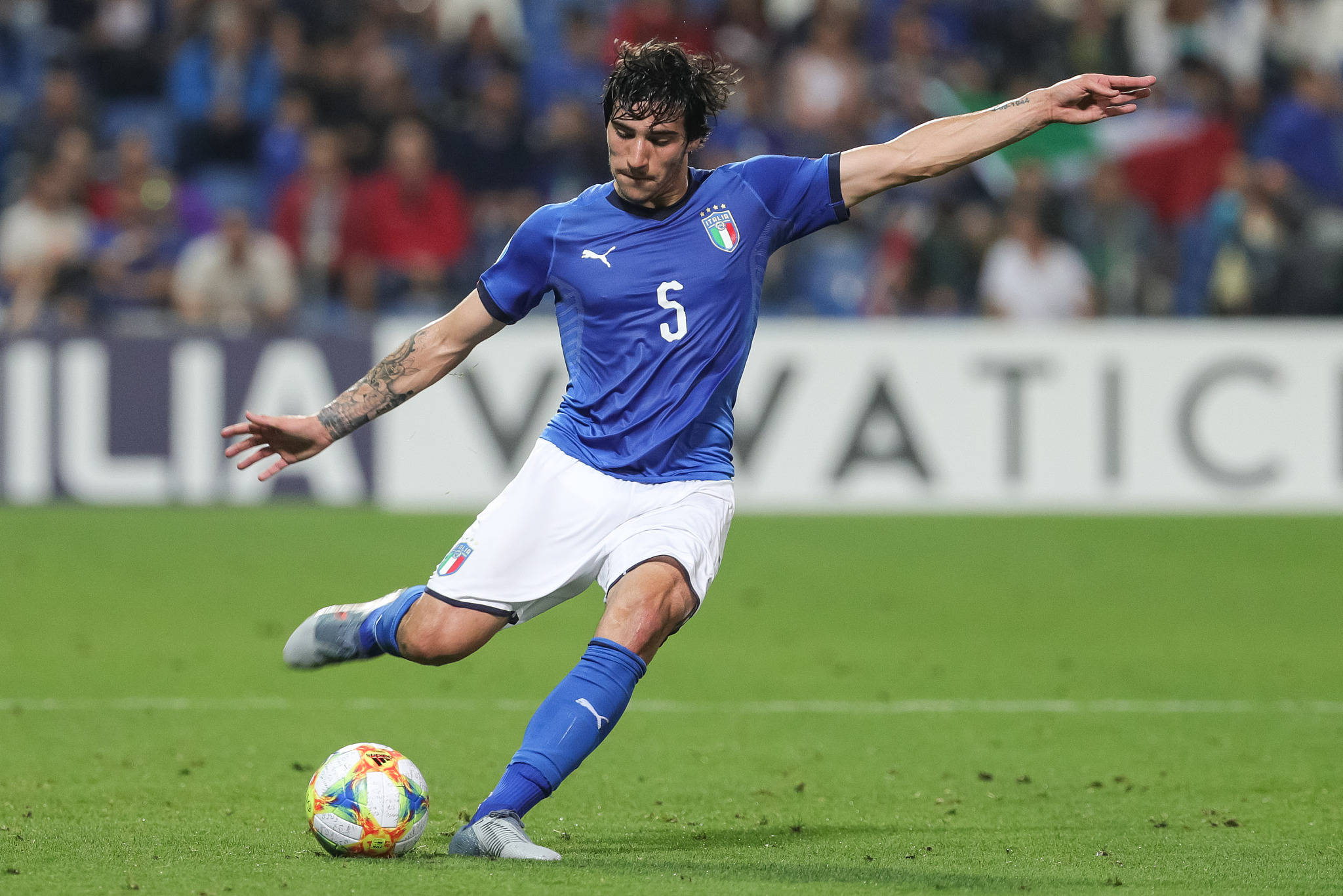 开云体育app-挪威队领军人士傲视群雄！攻防兼备的简单介绍