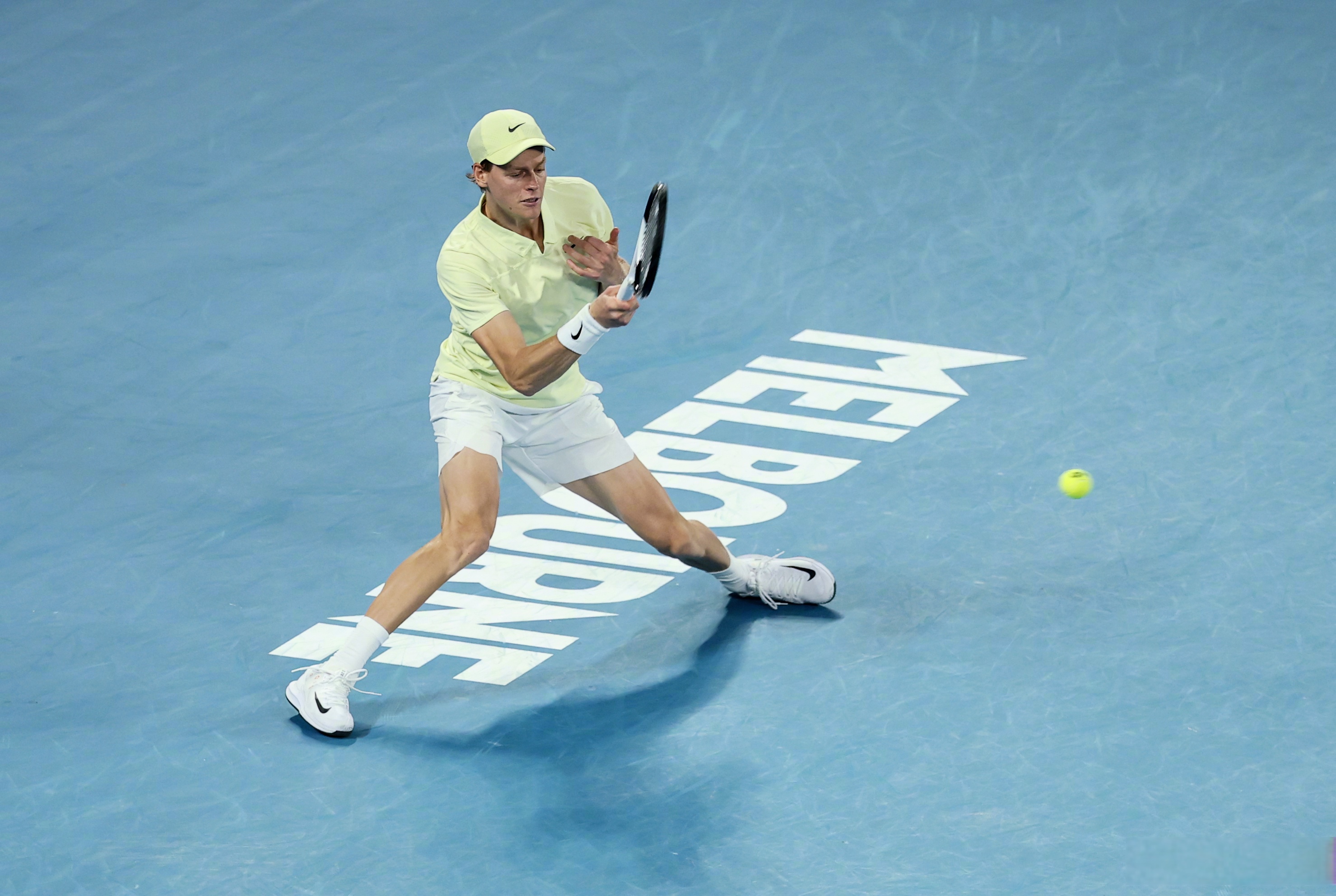 澳网轻取戴维斯杯,兹维列夫带队取胜 澳网轻取戴维斯杯,兹维列夫带队取胜